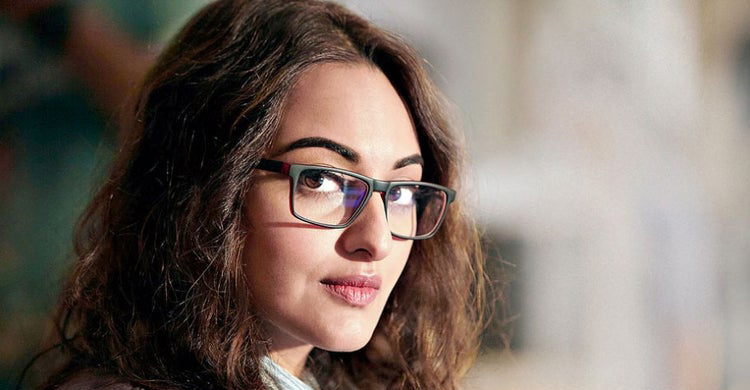 চশমার ব্যবহার শুরু হয় কবে থেকে