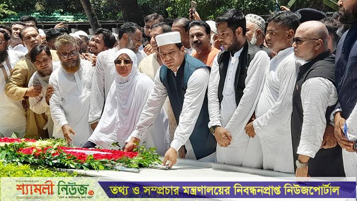 বঙ্গবন্ধুর সমাধিতে জাহাঙ্গীর ও নবনির্বাচিত গাজীপুরের মেয়র জায়েদার শ্রদ্ধা নিবেদন