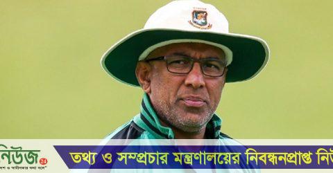 বেড়াতে গিয়ে ব্যাগ হারিয়ে বিপাকে হাথুরুসিংহে
