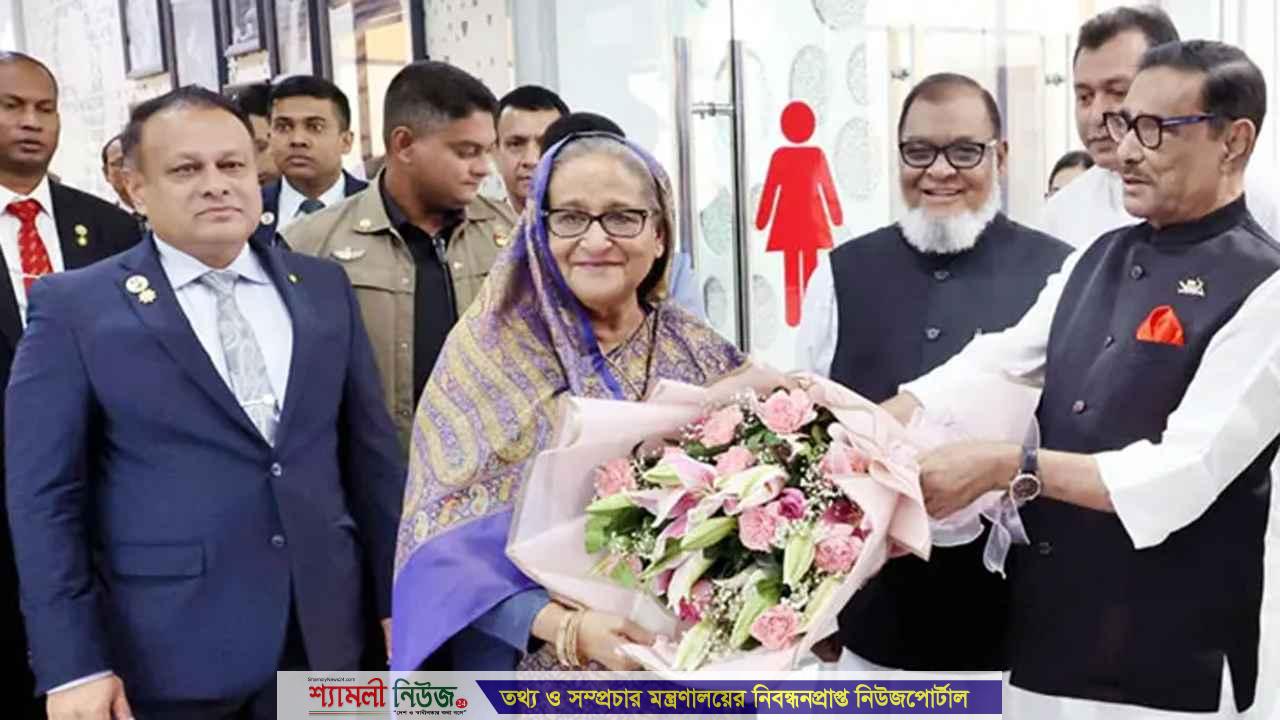 ১৬ দিনের সফর শেষে দেশে ফিরলেন প্রধানমন্ত্রী