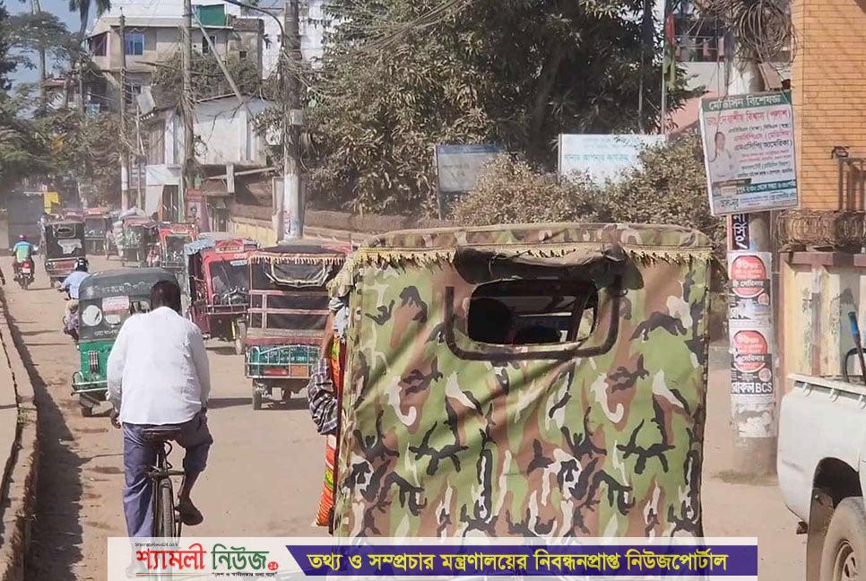 বিএনপির ডাকা অবরোধে নেত্রকোনা শহরে নেই প্রভাব, আটক ৩