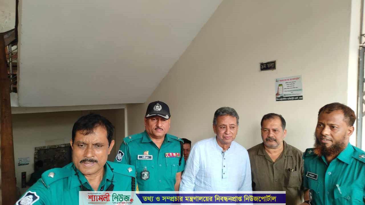 বিএনপি নেতা আমীর খসরু ও স্বপন ৬ দিনের রিমান্ডে