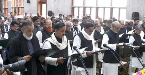 আওয়ামী লীগের পর সংসদে শপথ নিলেন স্বতন্ত্র এমপিরা