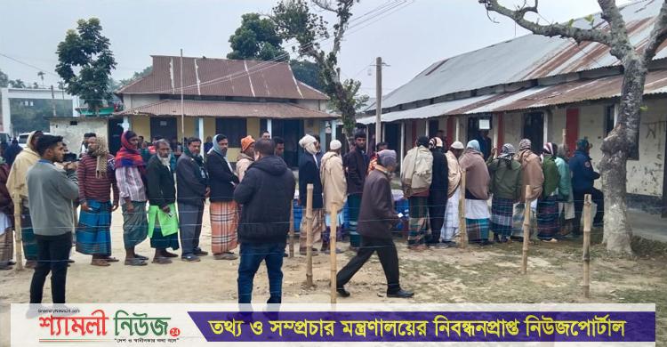 ময়মনসিংহ-৩ আসনের স্থগিত কেন্দ্রে ভোটগ্রহণ চলছে