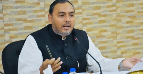 ভুল স্বীকার করে ক্ষমা চাইলেন বাণিজ্য প্রতিমন্ত্রী