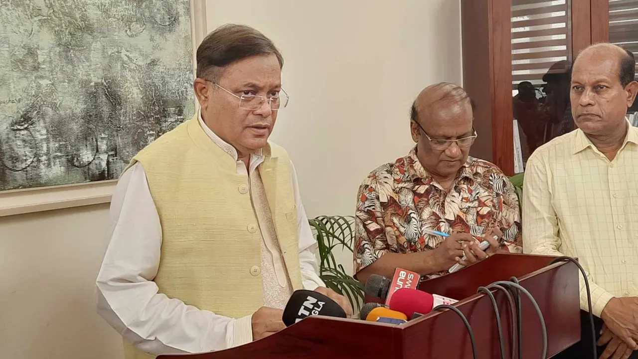 ড. ইউনূসের পুরস্কার গ্রহণ গাজায় হত্যাযজ্ঞ সমর্থনের সামিল : পররাষ্ট্রমন্ত্রী