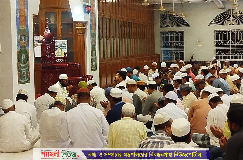 শিল্পপতি ইদ্রিস মিয়া’র ৩য় মৃত্যুবার্ষিকীতে শেরপুরের ৪০ মসজিদে ইদ্রিস গ্রুপের ৮ হাজার ইফতার বিতরণ
