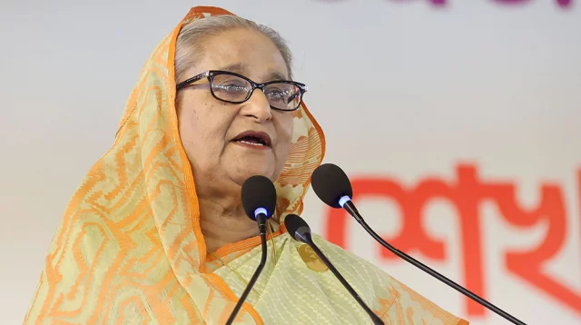 ঢাকায় কোনো কাঁচা বস্তি, অস্বাস্থ্যকর পরিবেশ থাকবে না: প্রধানমন্ত্রী
