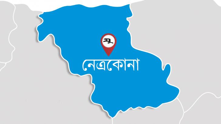 নেত্রকোনায় শ্বশুর বাড়িতে জামাইকে পিটিয়ে হত্যা, শাশুড়িসহ গ্রেপ্তার ৩