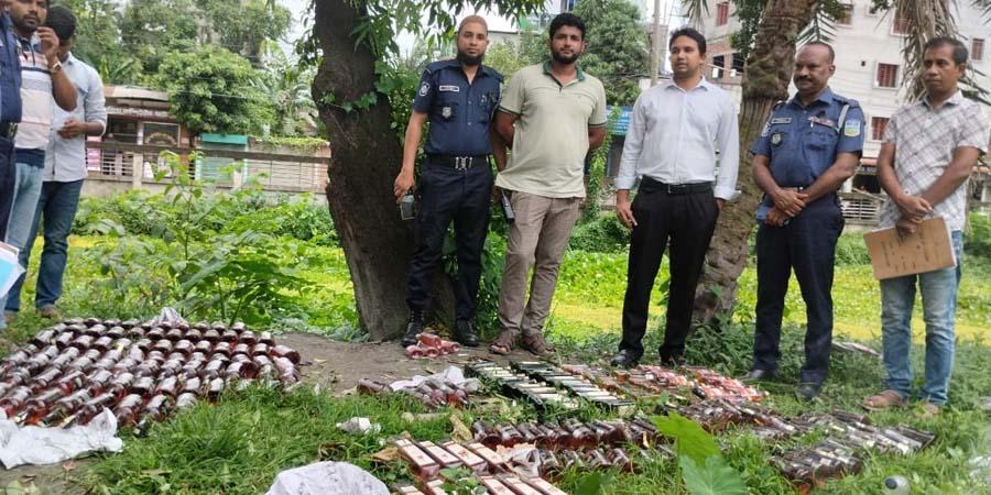 শেরপুরে জব্দকৃত ২০৭ বোতল ভারতীয় মদ ধ্বংস