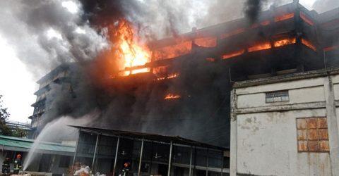 লুটপাট আগুন গাজী টায়ার ফ্যাক্টরিতে, নিখোঁজ ১৭৬