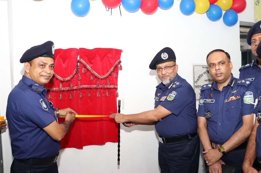 শেরপুরে পুলিশের নবনির্মিত ‘সম্মেলন কক্ষ’ উদ্বোধন করলেন ময়মনসিংহের ডিআইজি