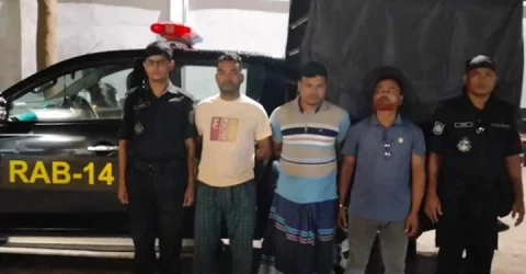 বৈষম্যবিরোধী ছাত্র আন্দোলনে হত্যা ও হত্যাচেষ্টা মামলায় শেরপুরে গ্রেফতার ৪