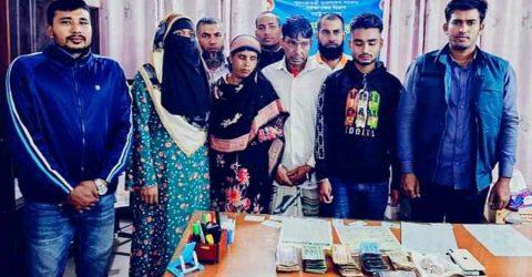 শেরপুরে যৌথবাহিনীর অভিযানে নগদ টাকা ও হেরোইনসহ গ্রেফতার-৩