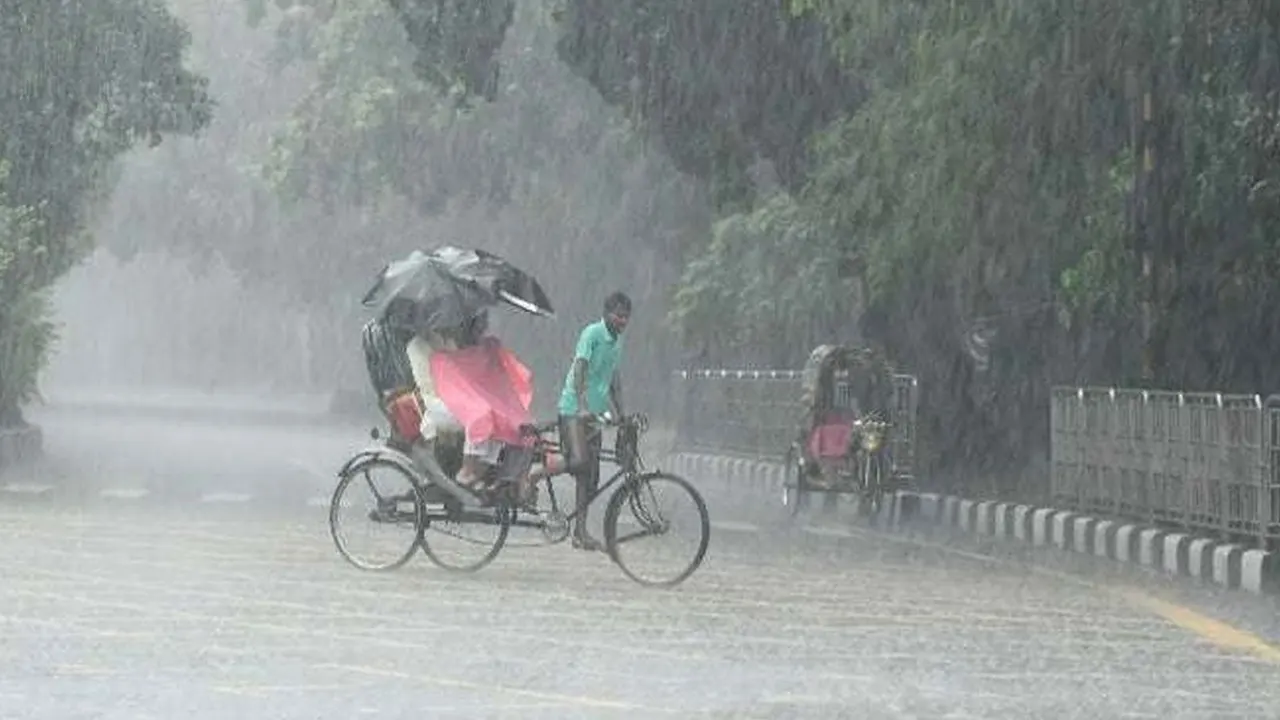 পাঁচ বিভাগে বজ্রবৃষ্টির পূর্বাভাস