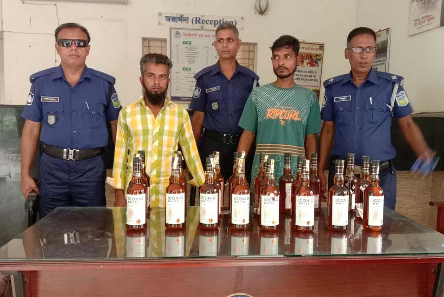 ঝিনাইগাতীতে ২৩ বোতল ভারতীয় মদ উদ্ধারসহ গ্রেফতার ২