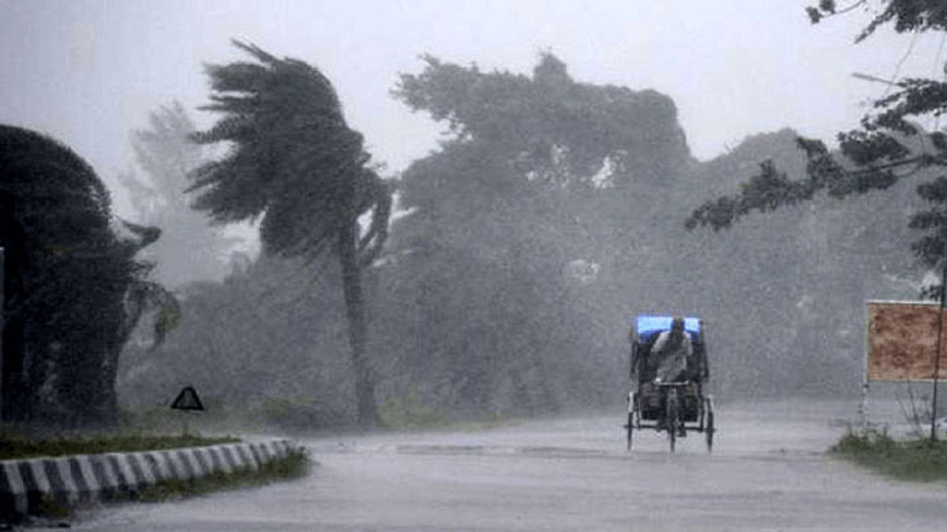 সন্ধ্যা ৬টার মধ্যে যেসব জায়গায় হতে পারে ঝড়