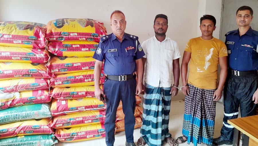 নালিতাবাড়ীতে ৩৮ বস্তা ভারতীয় জিরাসহ গ্রেফতার ২