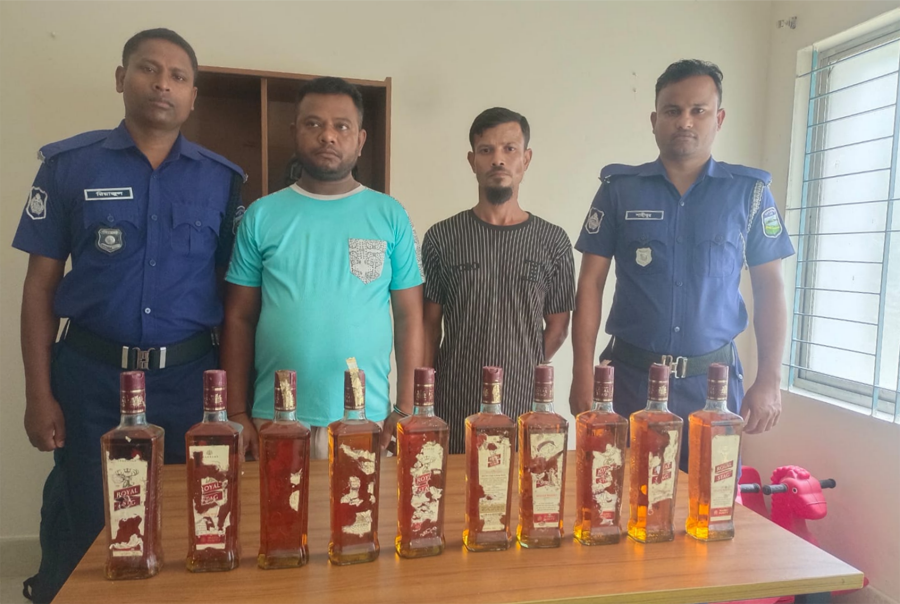 নালিতাবাড়ীতে ভারতীয় মদসহ গ্রেফতার ২