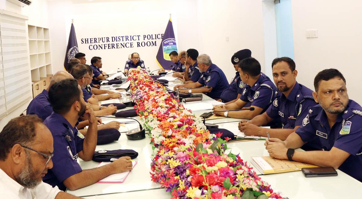 শেরপুরে জেলা পুলিশের মাসিক অপরাধ পর্যালোচনা সভা অনুষ্ঠিত