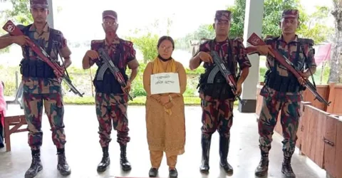 ময়মনসিংহে অবৈধভাবে ভারতে যাওয়ার সময় নারী আটক