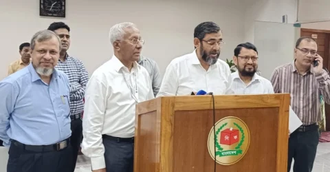 কোন নির্বাচন আগে নির্ভর করছে সরকারের ওপর : কমিশনার সানাউল্লাহ