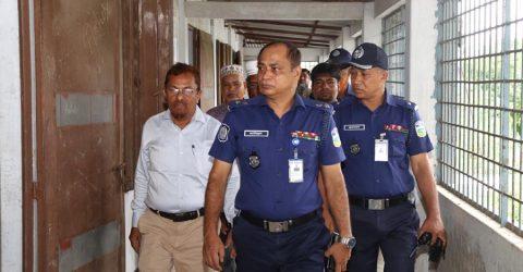 শেরপুরে এইচএসসি ও সমমান পরীক্ষা কেন্দ্র পরিদর্শন করলেন পুলিশ সুপার