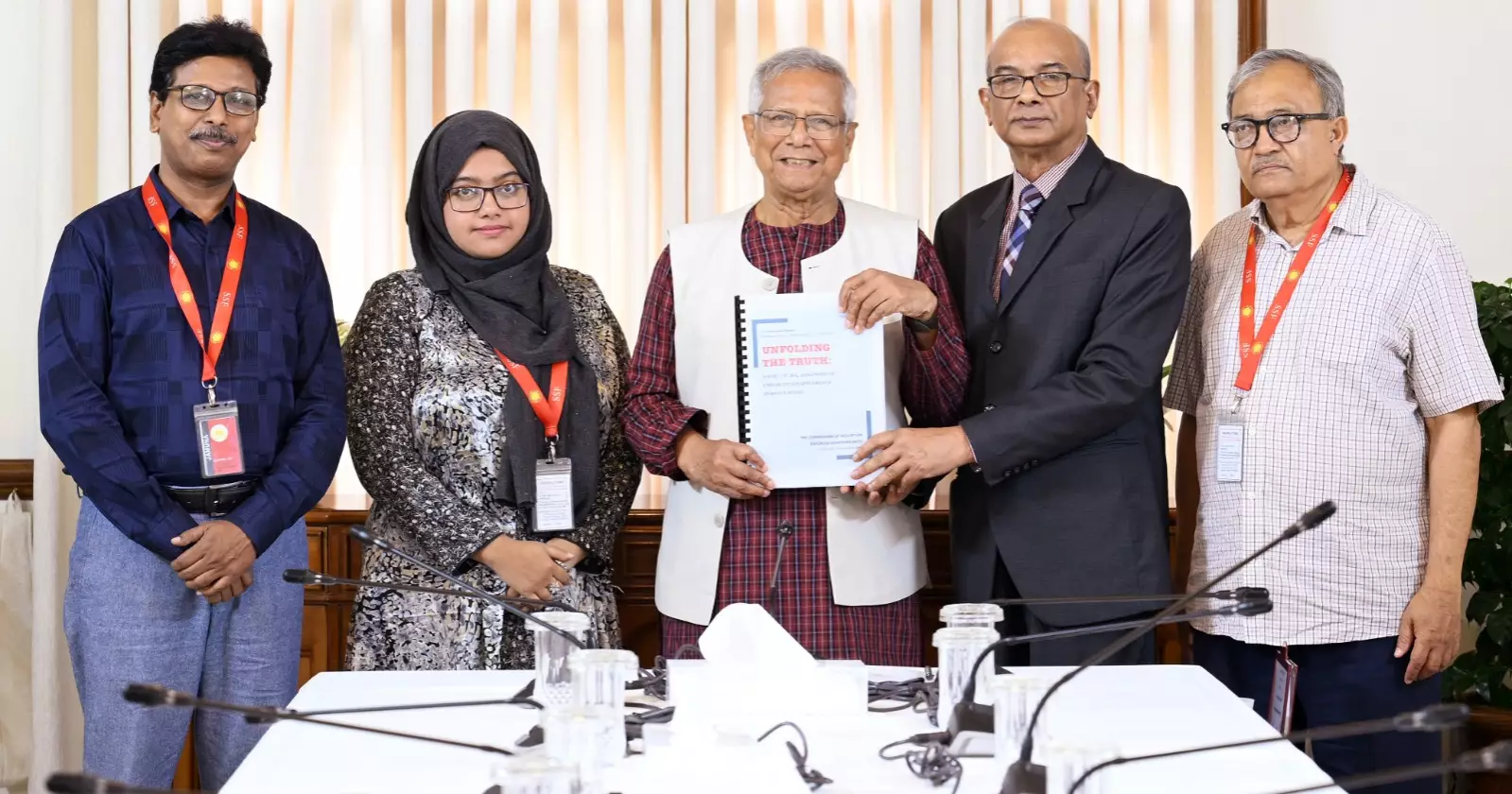 প্রধান উপদেষ্টার কাছে দ্বিতীয় ইন্টেরিম রিপোর্ট জমা দিল গুম সংক্রান্ত কমিশন