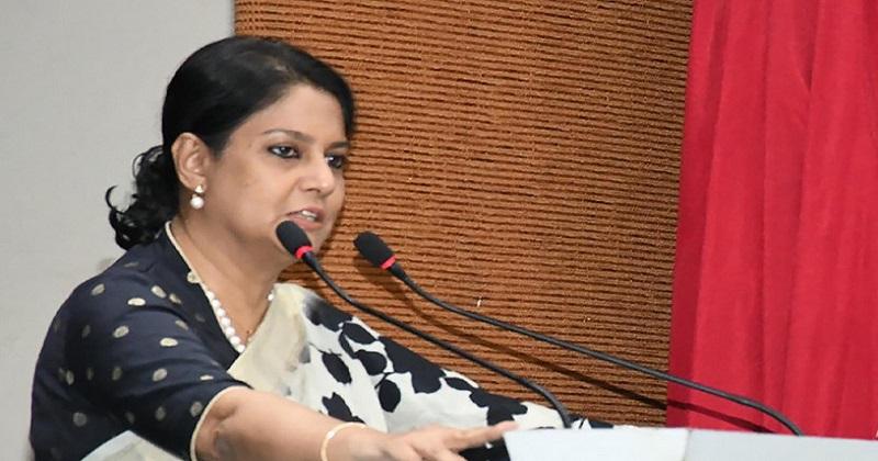 তথ্য এখন জাতীয় নিরাপত্তার কৌশলগত অস্ত্র : পরিবেশ উপদেষ্টা