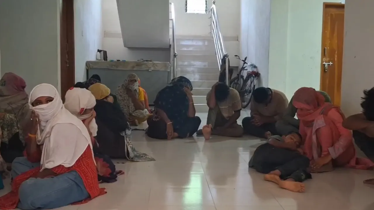 নেত্রকোনা সীমান্তে ৩২ জনকে পুশইন বিএসএফের