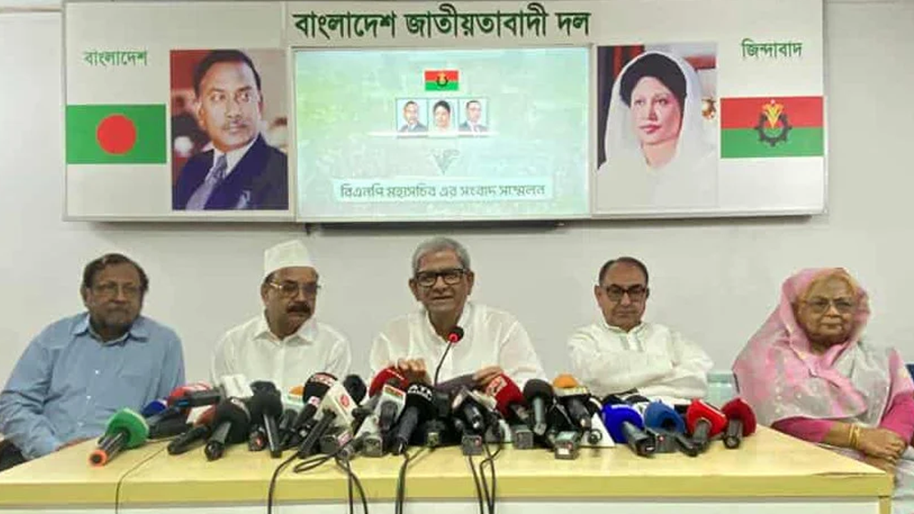 চীন সফরে দুই দেশের সম্পর্ক আরও ঘনিষ্ঠ হয়েছে : মির্জা ফখরুল