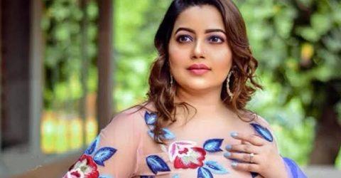 ৬ বছরের দাম্পত্যের ইতি টানলেন সংগীতশিল্পী কনা