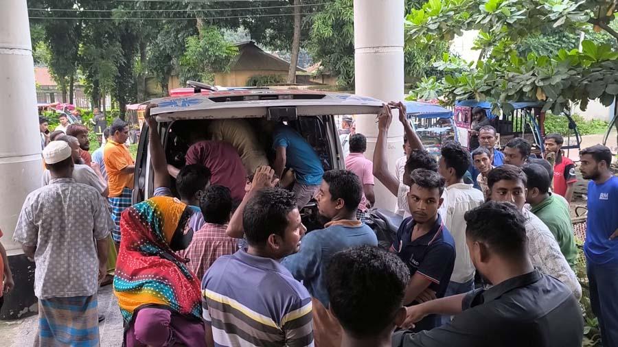 জামালপুরের মাদারগঞ্জে ২ নির্মাণ শ্রমিকের মৃত্যু