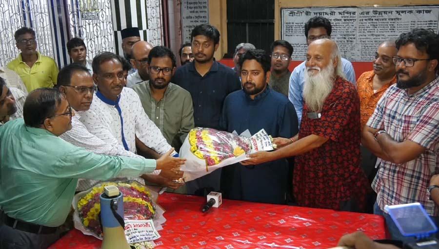 জামালপুরে হযরত শাহজামাল (র.) মাজার জিয়ারত ও দয়াময়ী মন্দির পরিদর্শনে এনসিপি নেতৃবৃন্দ