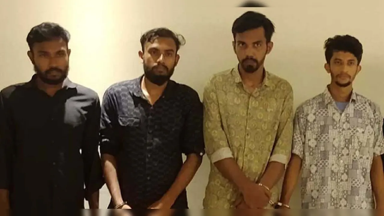 চাঁদাবাজির অভিযোগে বৈষম্যবিরোধী ছাত্র আন্দোলনের ৪ জন ৭ দিনের রিমান্ডে